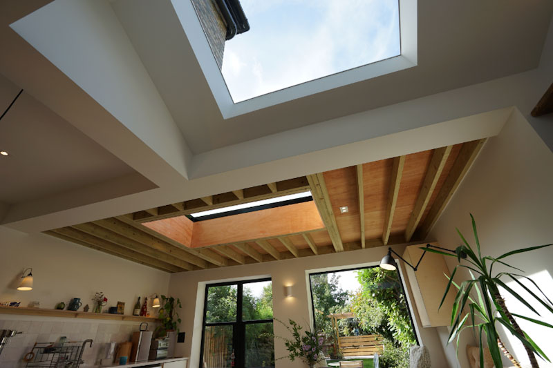 Pitched roof window
