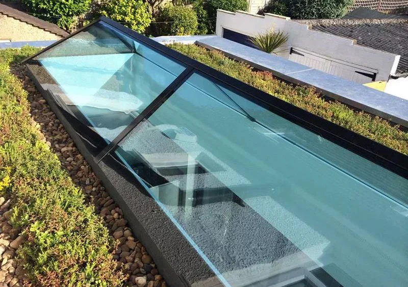 Slimline roof lantern on pebbled roof