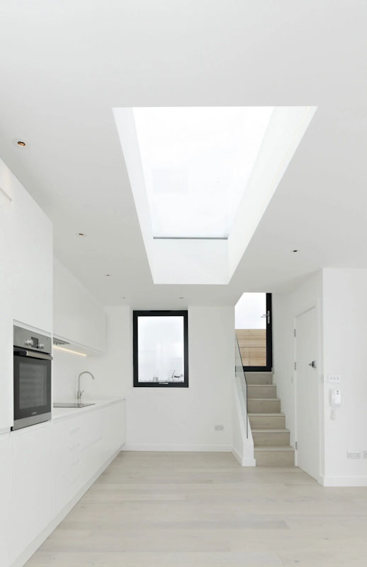 Large flat rooflight